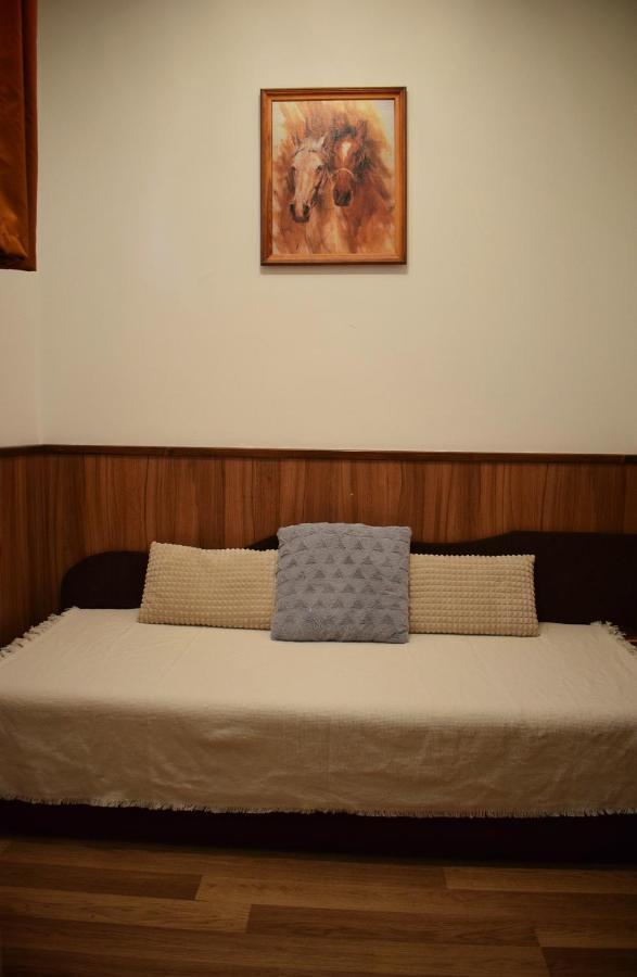 Helikon 32 Apartman Кестхей Экстерьер фото