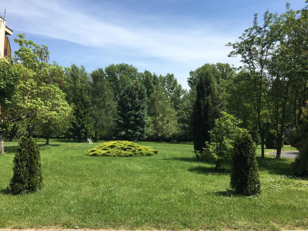 Helikon 32 Apartman Кестхей Экстерьер фото