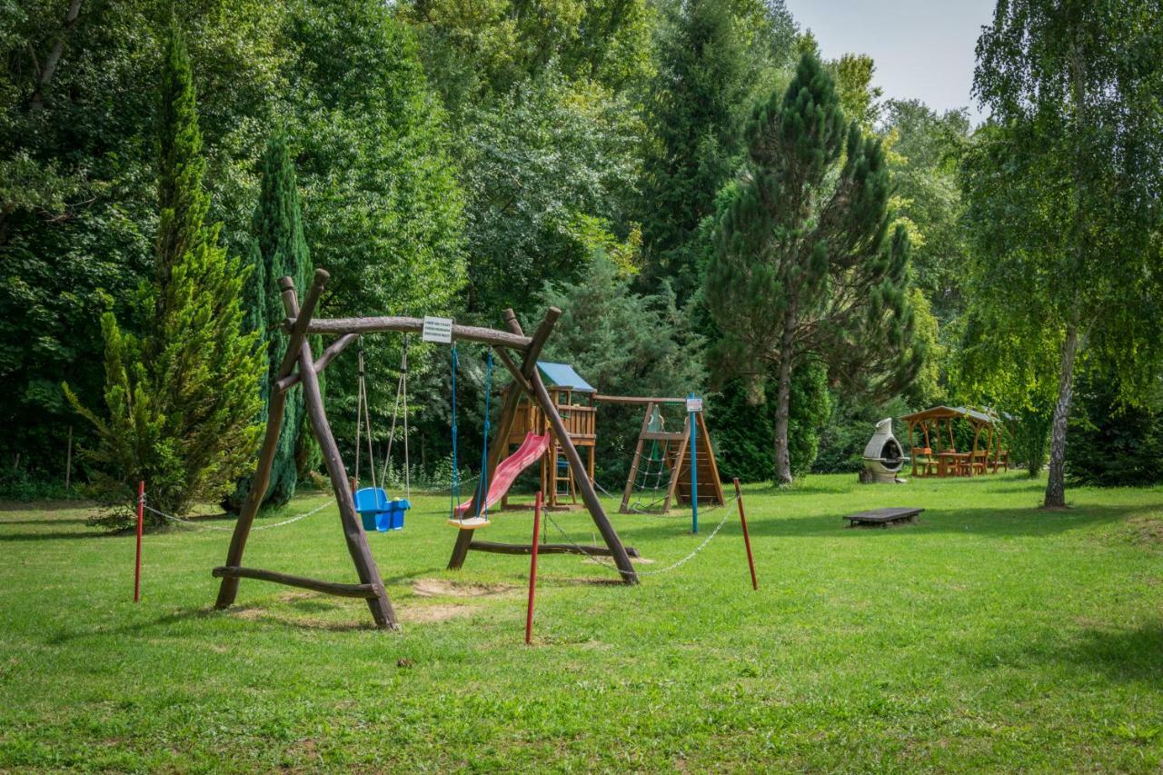 Helikon 32 Apartman Кестхей Экстерьер фото
